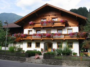 Bauernhof im Zillertal, der Badererhof Stumm